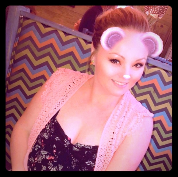 Meet your Posher, Boston - Picture 1 of 1